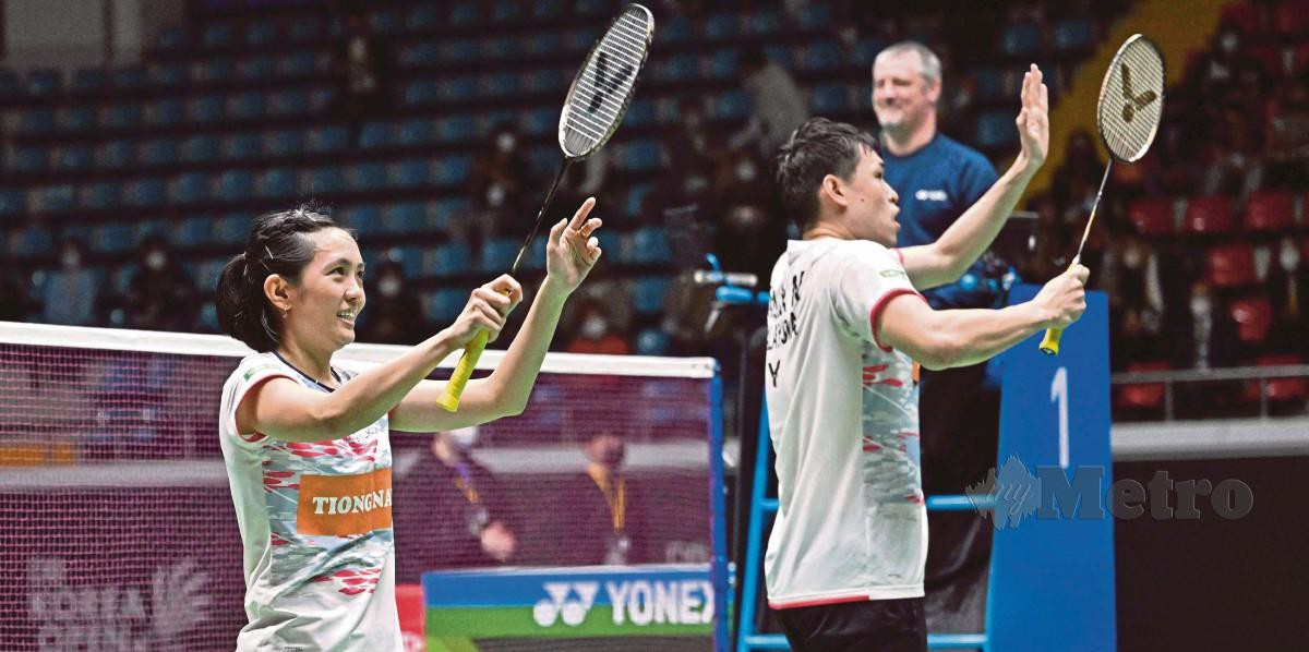 KIAN Meng (kanan) harap aksi terbaik bersama Pei Jing di Masters Indonesia. FOTO AFP