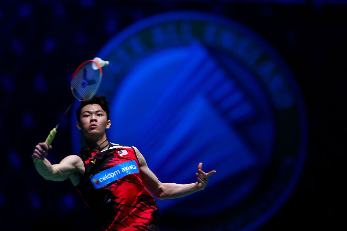 Pemain perseorangan badminton negara, Lee Zii Jia ketika menyertai kejohanan di England. FOTO AFP