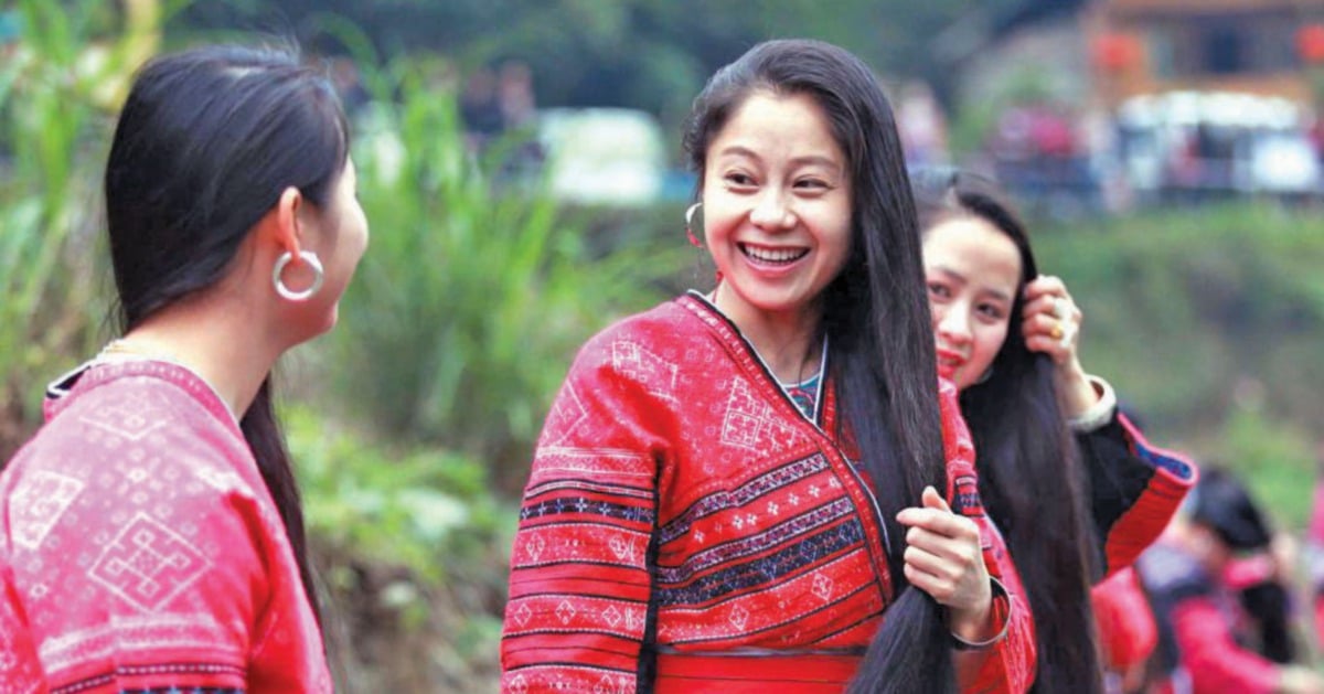 AMALAN wanita etnik Yao dalam memilik rambut yang panjang dan sihat. 