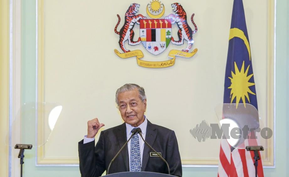 Tun Mahathir Mohamad maklumkan ahli Parlimen pembangkang juga perlu isytihar harta. Foto Luqman Hakim Zubir