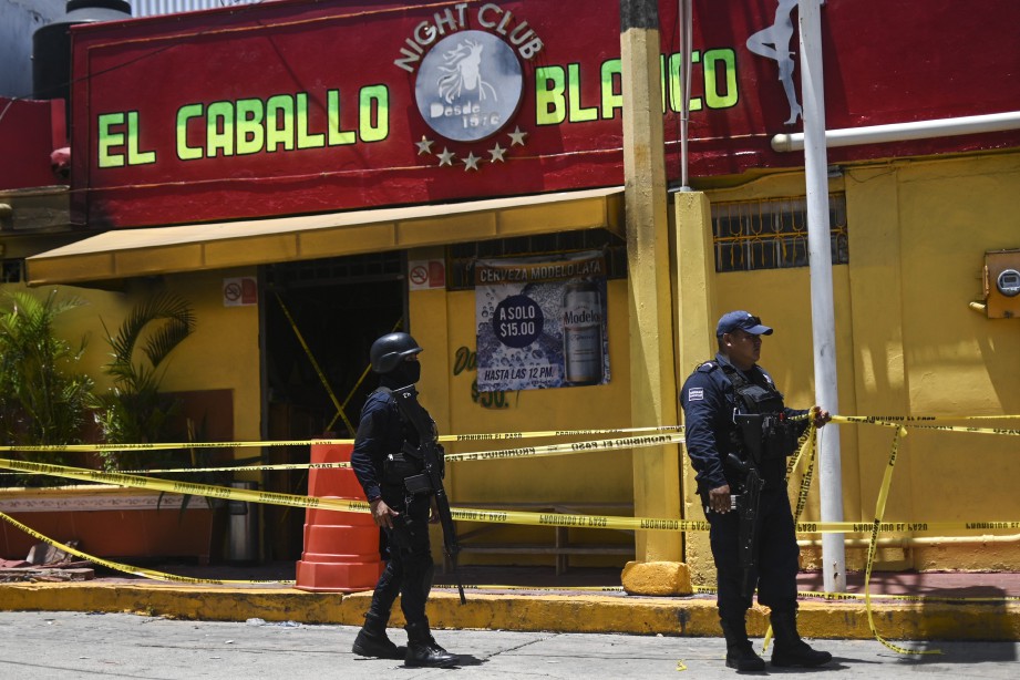 26 maut dalam kebakaran di bar Caballo Blanco berpunca daripada perbalahan antara kumpulan gangster. FOTO AFP
