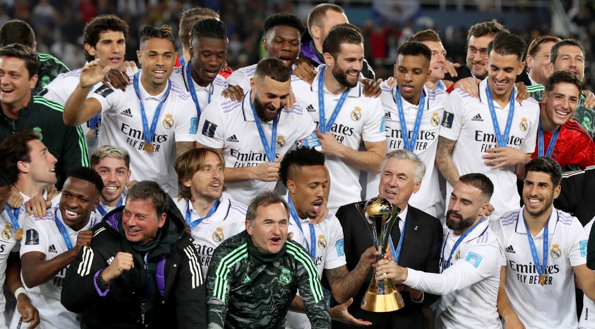 PASUKAN Real meraikan kejayaan muncul juara Piala Dunia Kelab 2022. FOTO EPA