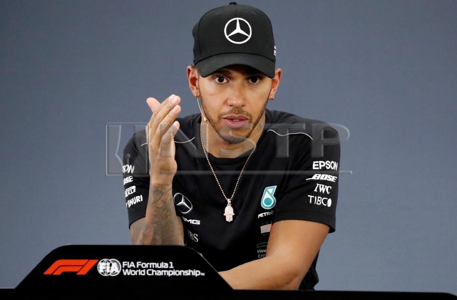 PELUMBA Mercedes, Lewis Hamilton. FOTO Reuters