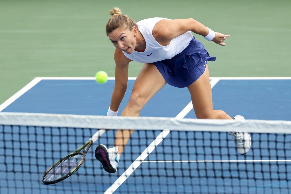 Bintang tenis Romania, Simona Halep gagal meneruskan saingan di Cincinnati. FOTO AFP
