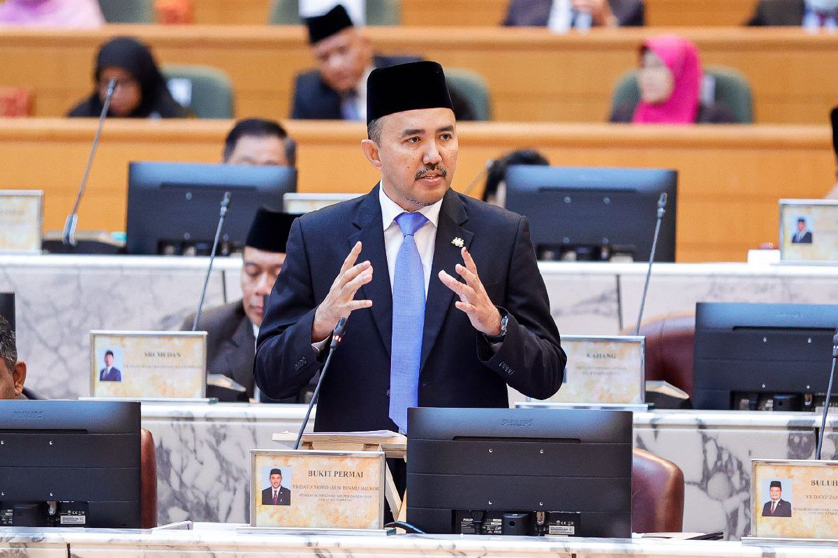 Mohd Jafni ketika menjawab soalan lisan pada Sidang Dewan Undangan Negeri (DUN) Johor, hari ini. FOTO IHSAN MEDKOM