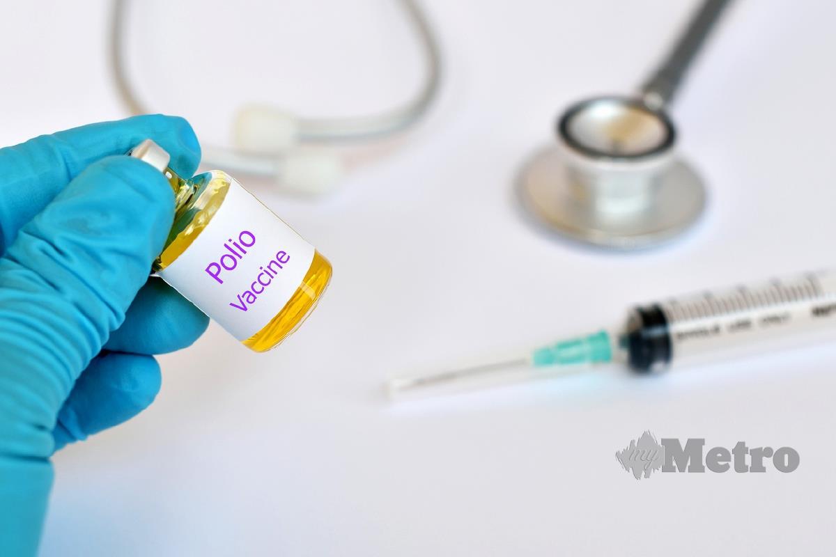 PENTING mengambil vaksin polio bagi mengelakkan kelumpuhan kekal. 