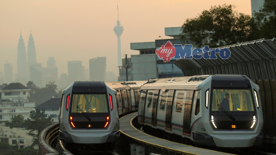 APAD akan merancang pembangunan pengangkutan awam darat khususnya berkaitan perkhidmatan MRT, 