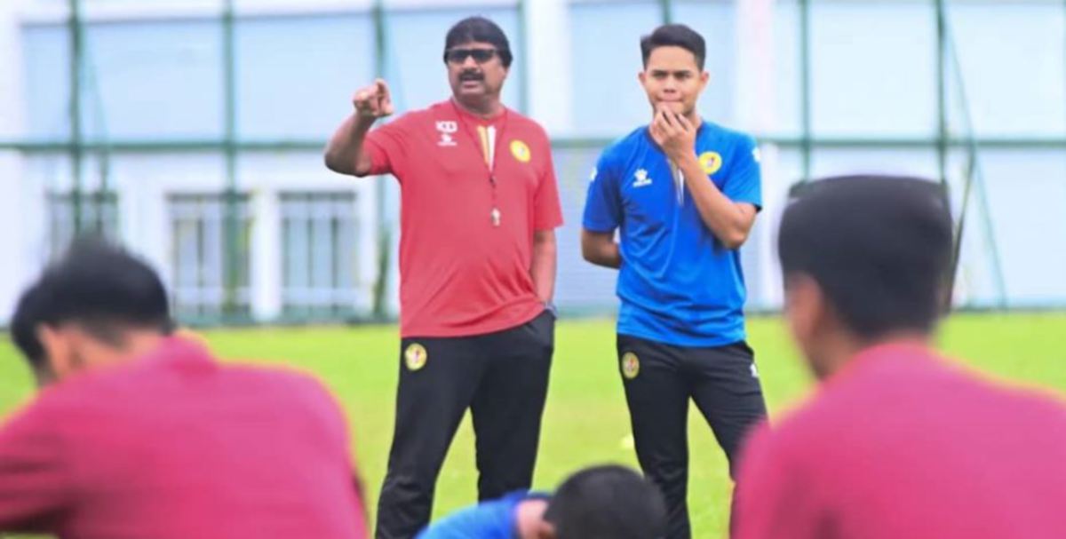 PEMAIN Negeri Sembilan gigih menjalani latihan bagi menghadapi Kedah, Sabtu ini. FOTO Ihsan FB NSFC