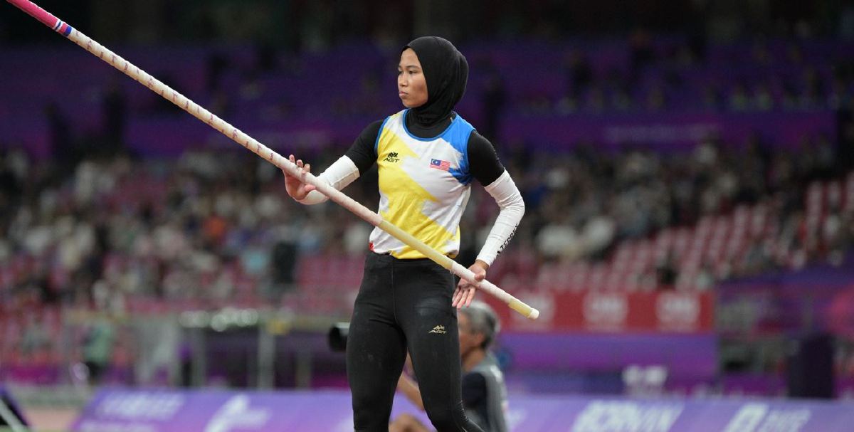 SARAH nampak tenang tapi dalaman itu tiada siapa yang tahu. FOTO Ihsan Majlis Olimpik Malaysia