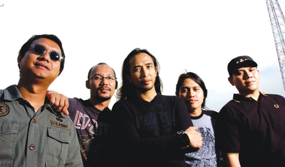 PADI yang dianggotai (dari kiri) Ari, Yoyo, Piyu, Rindra dan Fadly bakal bersatu kembali.
