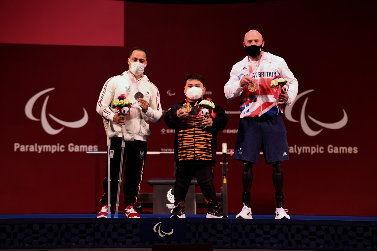Bonnie hadiah emas pertama di Paralimpik Tokyo [METROTV] | Harian Metro