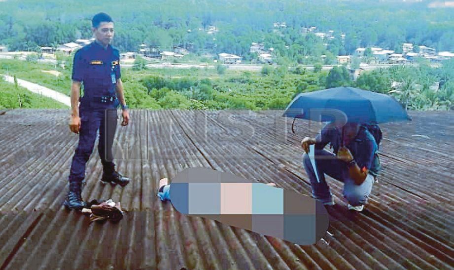 PENUNTUT wanita UMS terselamat selepas terjatuh di atas bumbung di tingkat tujuh dari koridor tingkat 10 bangunan kolej kediaman wanita dekat pusat beli-belah 1Borneo, Kota Kinabalu. FOTO ihsan polis.