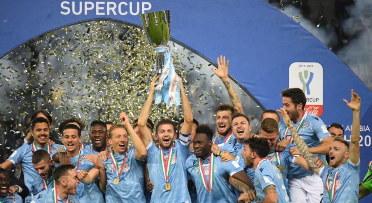 LAZIO julang Piala Super Itali di Riyadh pada 2019. FOTO Reuters