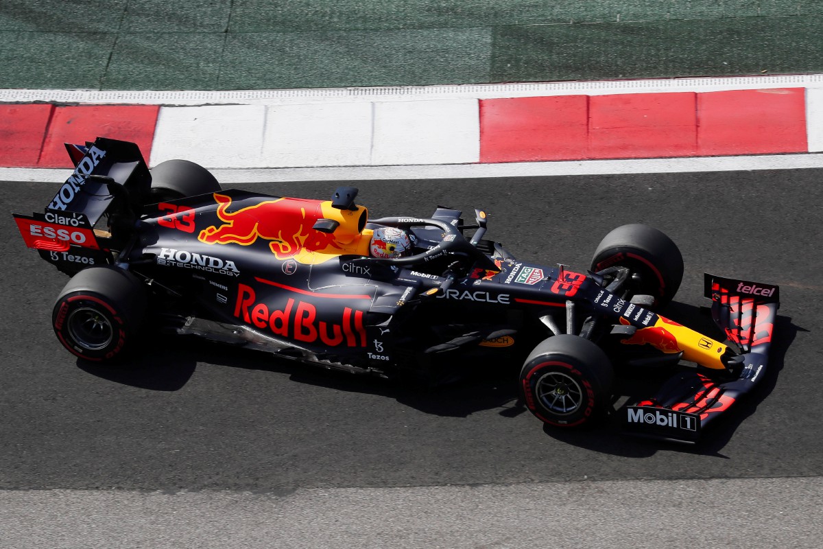 Aksi pelumba Red Bull Racing, Max Verstappen pada sesi latihan di Grand Prix Russia. FOTO EPA
