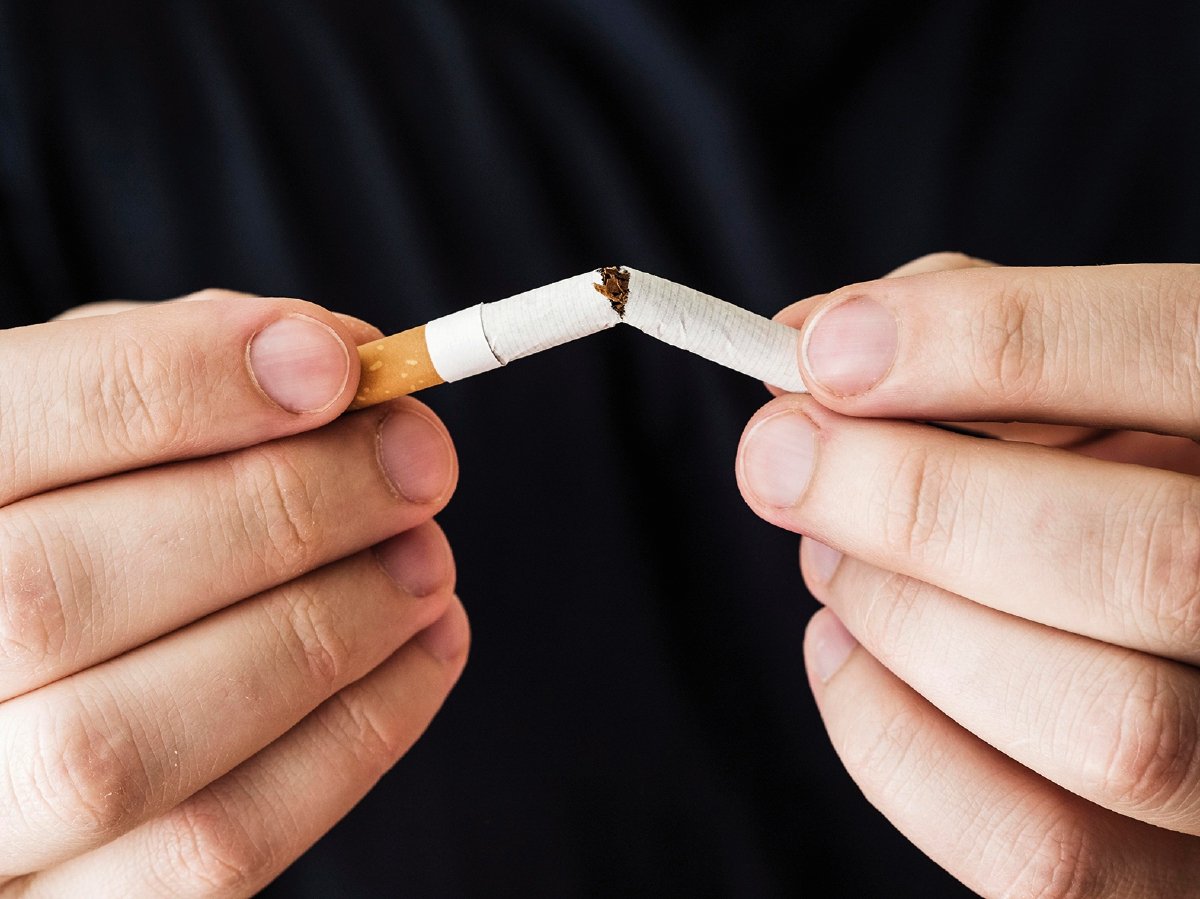 PUASA dapat membantu membentuk disiplin diri untuk menghindari rokok.