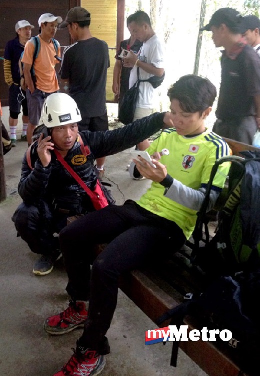 ANTARA pendaki yang cedera selepas turun dari Gunung Kinabalu mendapat rawatan. FOTO Malai Rosmah Tuah