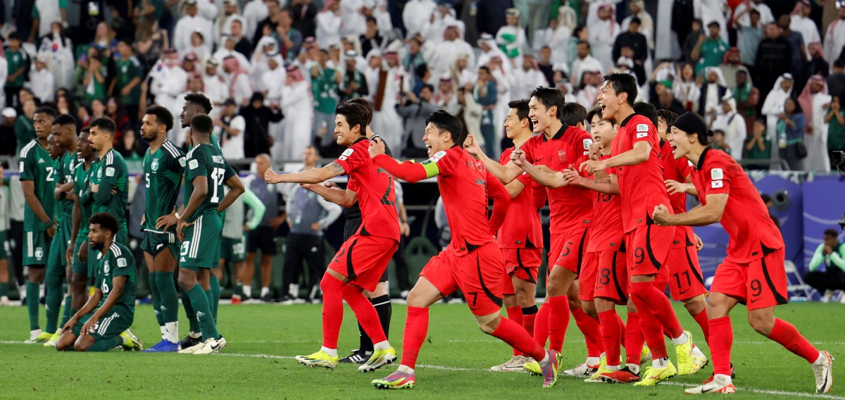 PEMAIN Korea Selatan memberi reaksi ketika penentuan penalti. FOTO Reuters