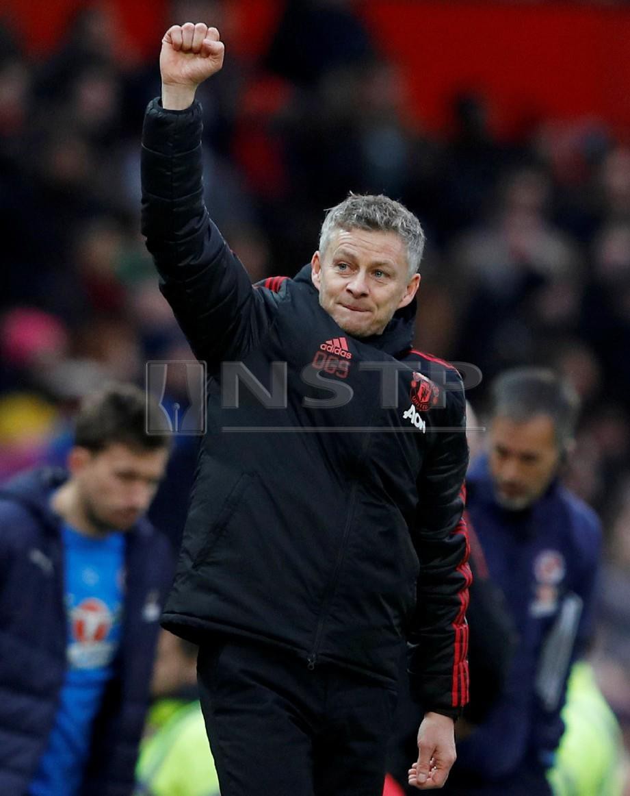 Ole Gunnar Solskjaer catat kemenangan kelima bersama Manchester United. FOTO Reuters/Phil Noble