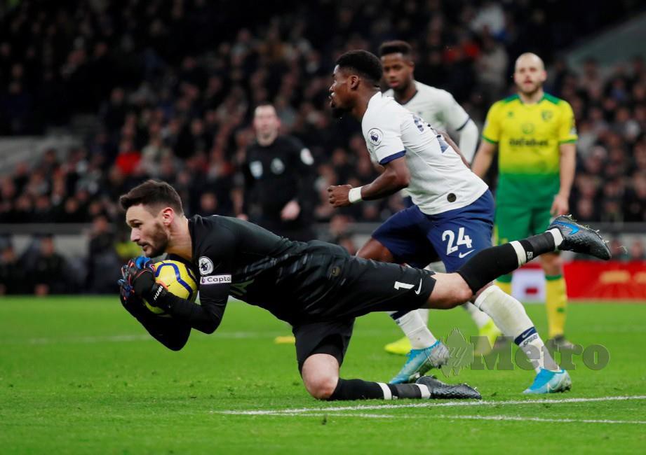 LLORIS kembali merampas kedudukan penjaga gol utama Tottenham selepas sembuh dari kecederaan siku. FOTO Reuters