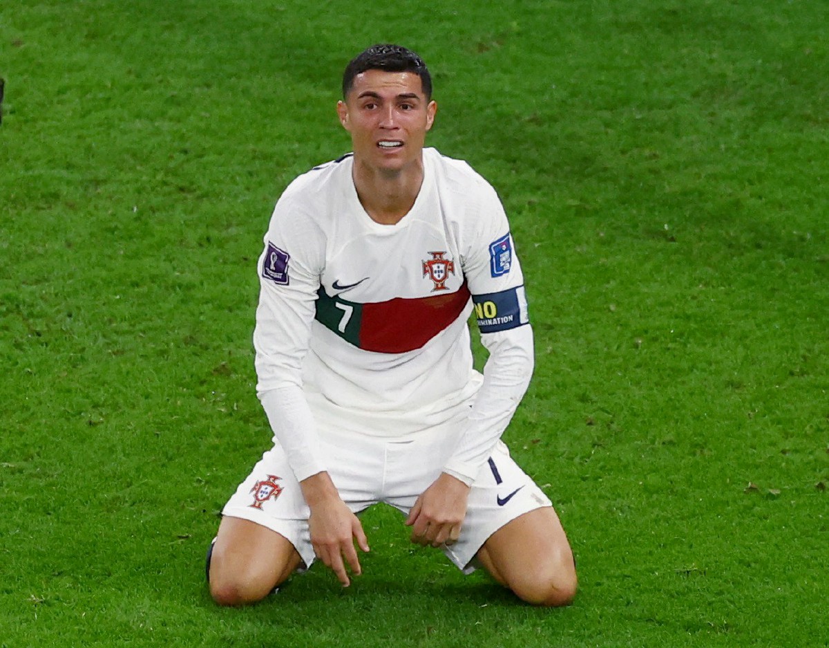RONALDO kecewa Portugal gagal di separuh akhir. -FOTO Reuters