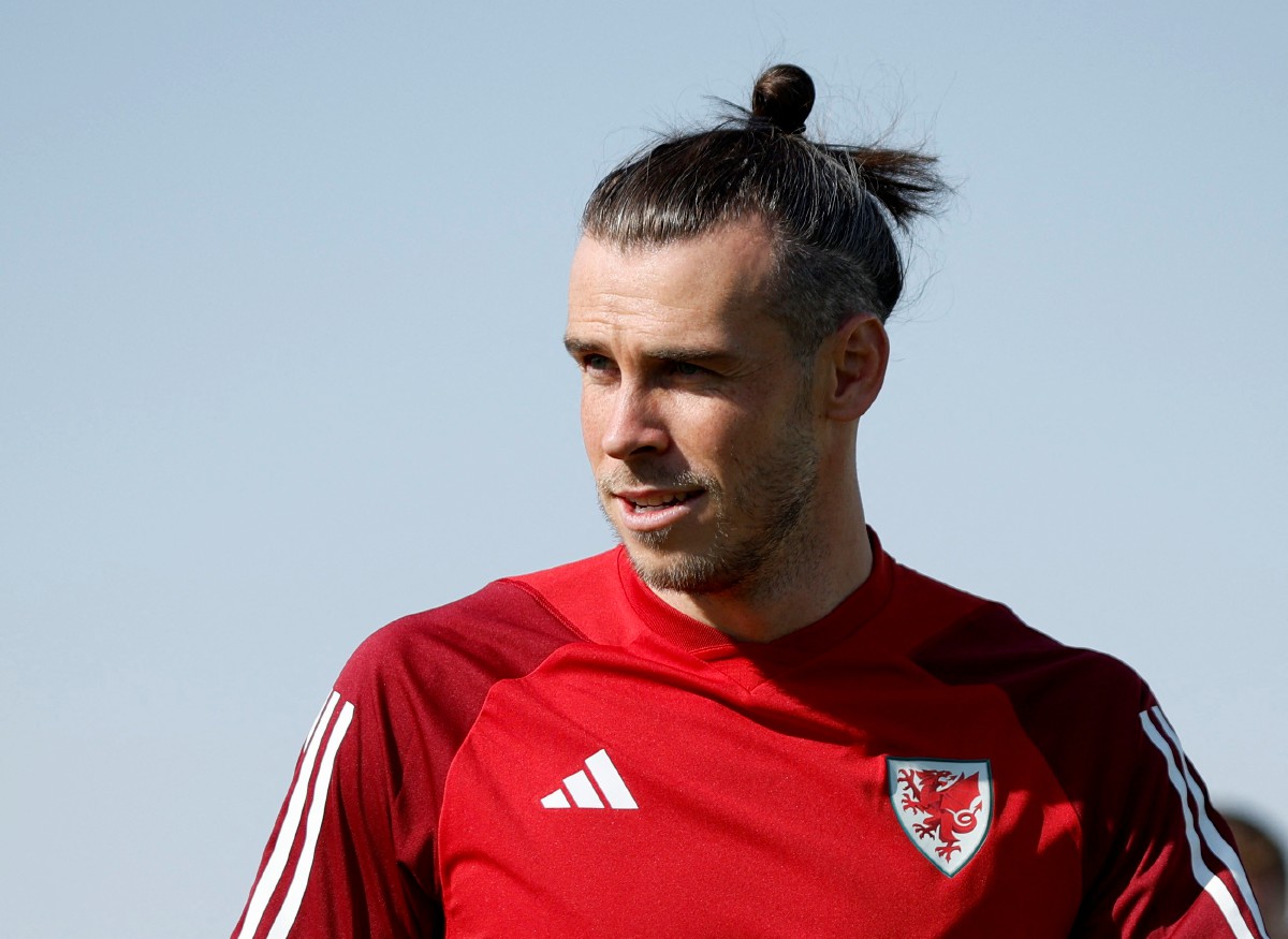 Bintang Wales, Gareth Bale menjalani latihan. FOTO Reuters