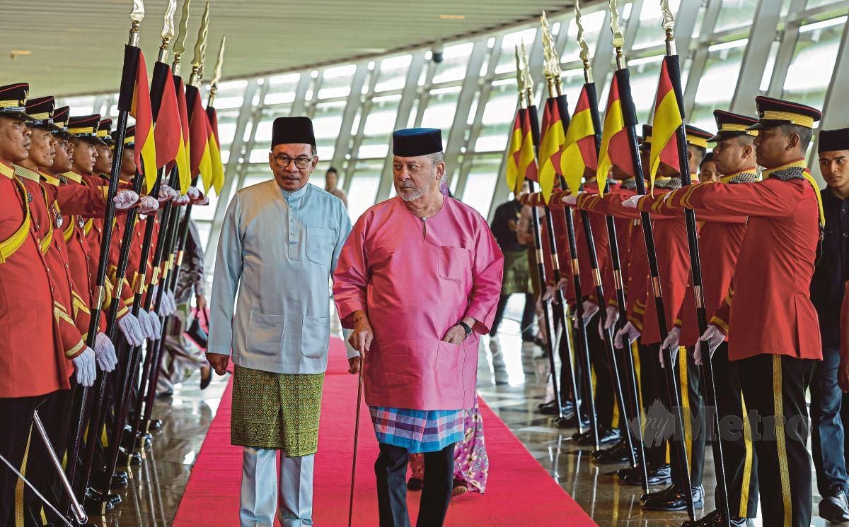 Yang di-Pertuan Agong Sultan Ibrahim  berkenan berangkat ke Majlis Sambutan Maal Hijrah Peringkat Kebangsaan 2024/1446H di Pusat Konvensyen Antarabangsa Putrajaya (PICC) hari ini.