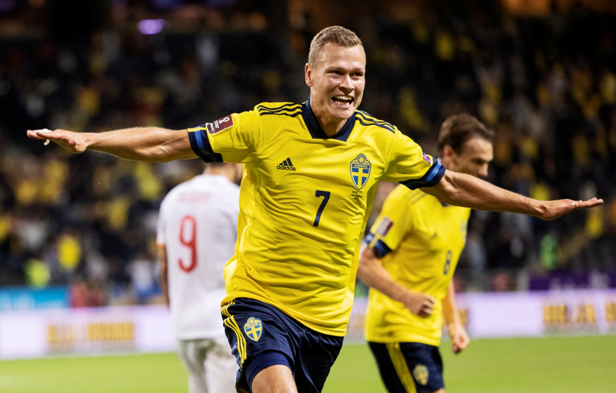 REAKSI  Claesson selepas menjaringkan gol kemenangan Sweden. FOTO EPA 