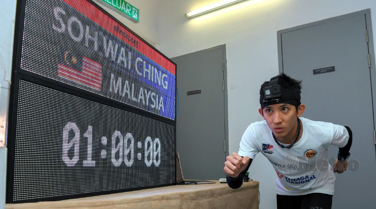 WAI Ching meleburkan rekod ‘Guinness World Records’ pelari Sepanyol Robles Tapia. FOTO Bernama
