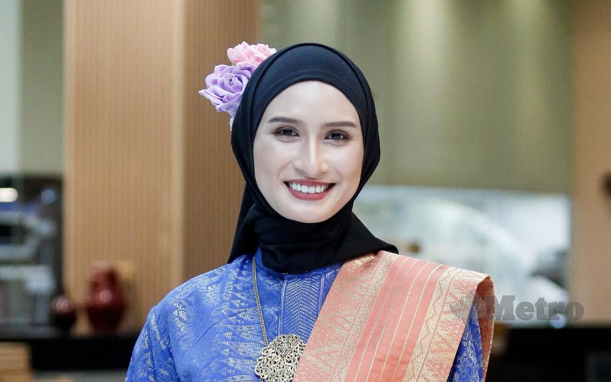Neera Azizi, pada sidang media teater Tun Fatimah Sri Kandi Empayar Melaka di Hotel Seri Pacific, Kuala Lumpur. FOTO SADIQ SANI