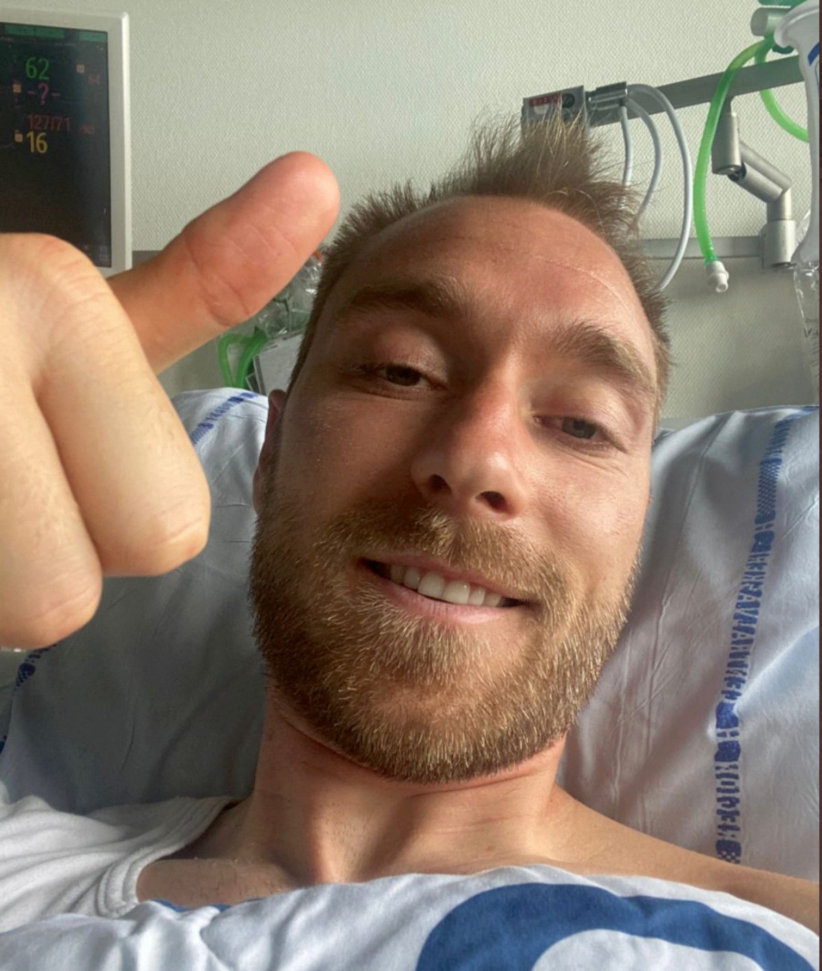 Pemain Denmark, Christian Eriksen berada dalam keadaan stabil di hospital. FOTO AFP