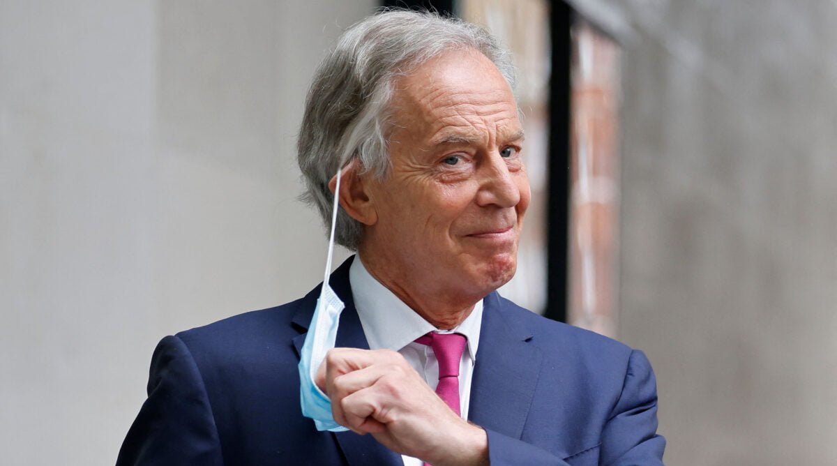Tony Blair didapati mengelak membayar lebih AS$580,000 (RM2.4 juta) dalam cukai. FOTO AGENSI