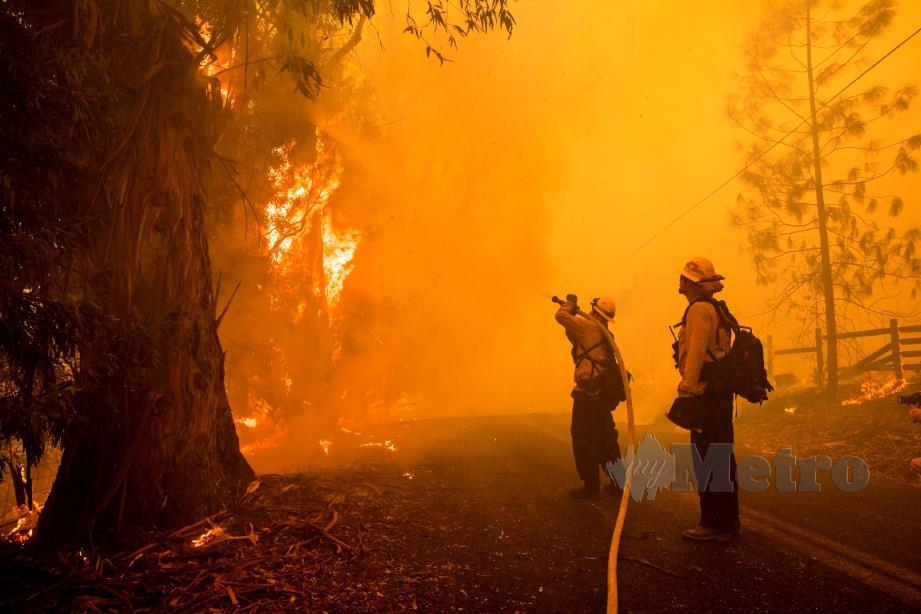 KEADAAN kebakaran hutan di California yang tidak terkawal.