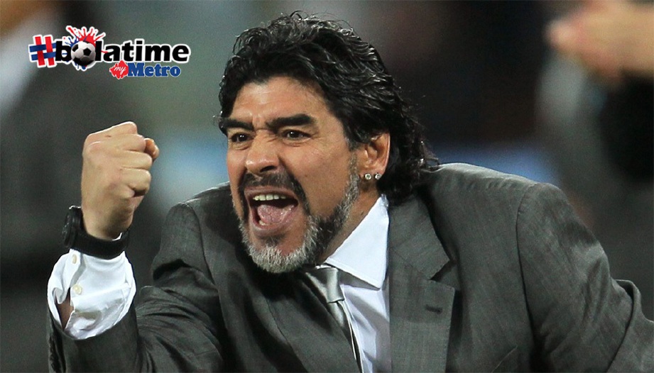 Maradona mahu diberi peluang untuk mengendali Argentina. 