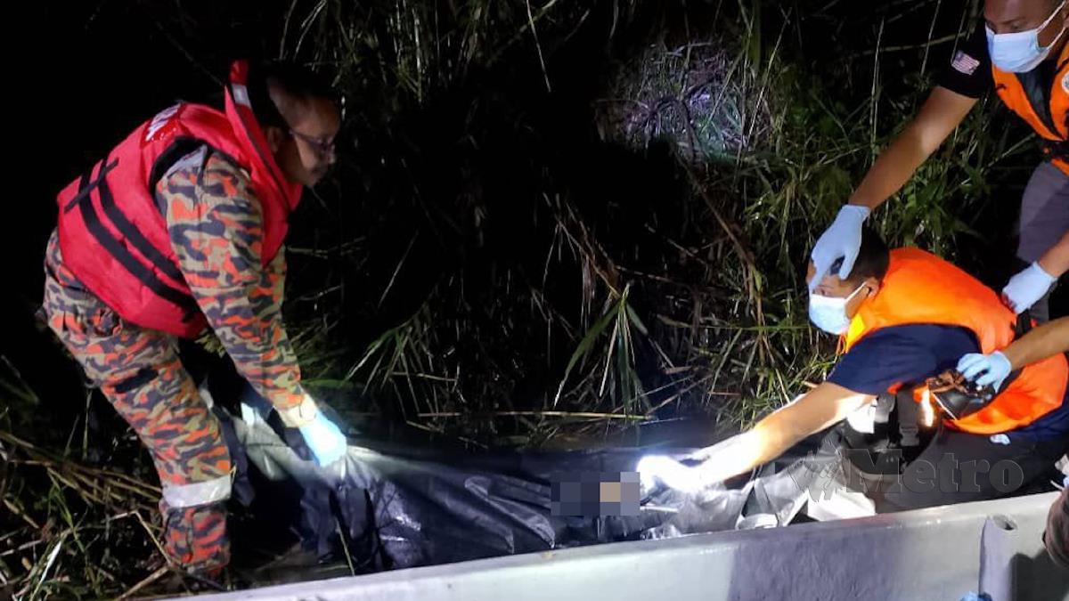MAYAT wanita dipercayai mangsa bunuh ditemukan di tebing Sungai Kinta berhampiran Jeti Matang Pelanduk. FOTO Ihsan Bomba