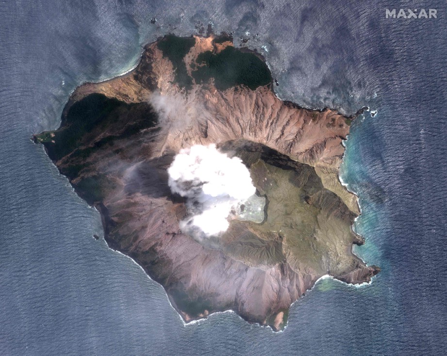 PANDANGAN dari atas gunung berapi White Island. FOTO/AFP