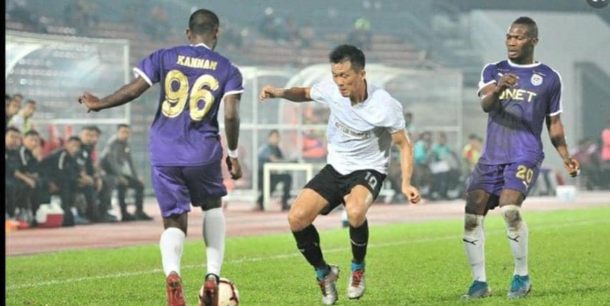 WATANABE (tengah) bakal perkasa Terengganu FC II musim depan. FOTO Ihsan Kelantan FA