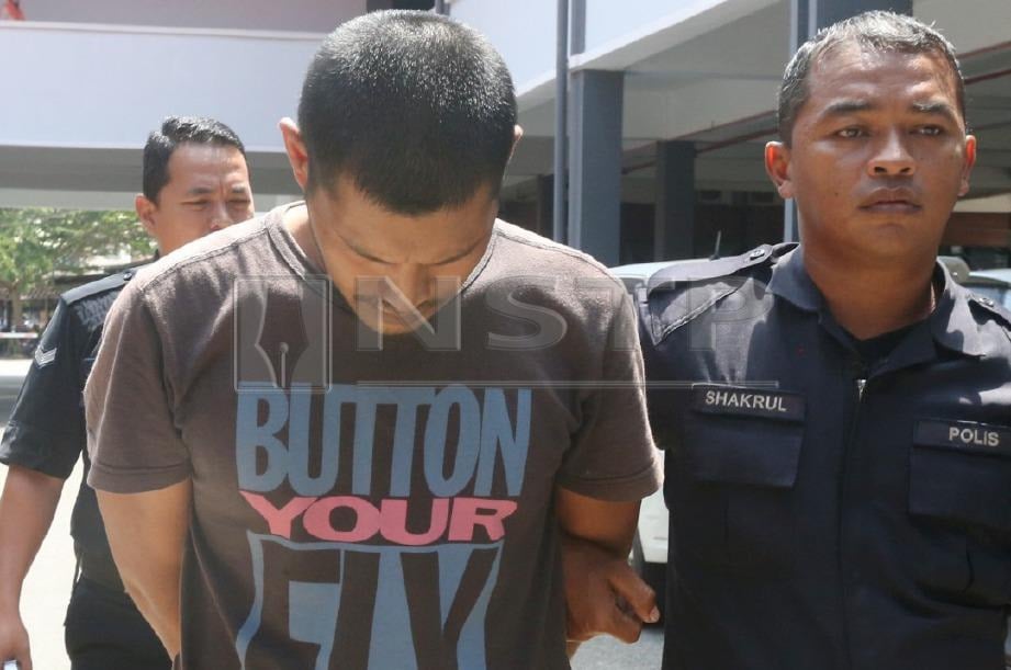 CHE Hamzah Hussin, 33 dijatuhi hukuman penjara lapan tahun dan 10 sebatan di Mahkamah Sesyen terhadap tuduhan memiliki heroin seberat 8.35 gram di rumah tanpa bernombor kampung Lembah Cherang Ruku, Pasir Puteh pada 21 Disember 2018 lalu. FOTO Zaman Huri Isa