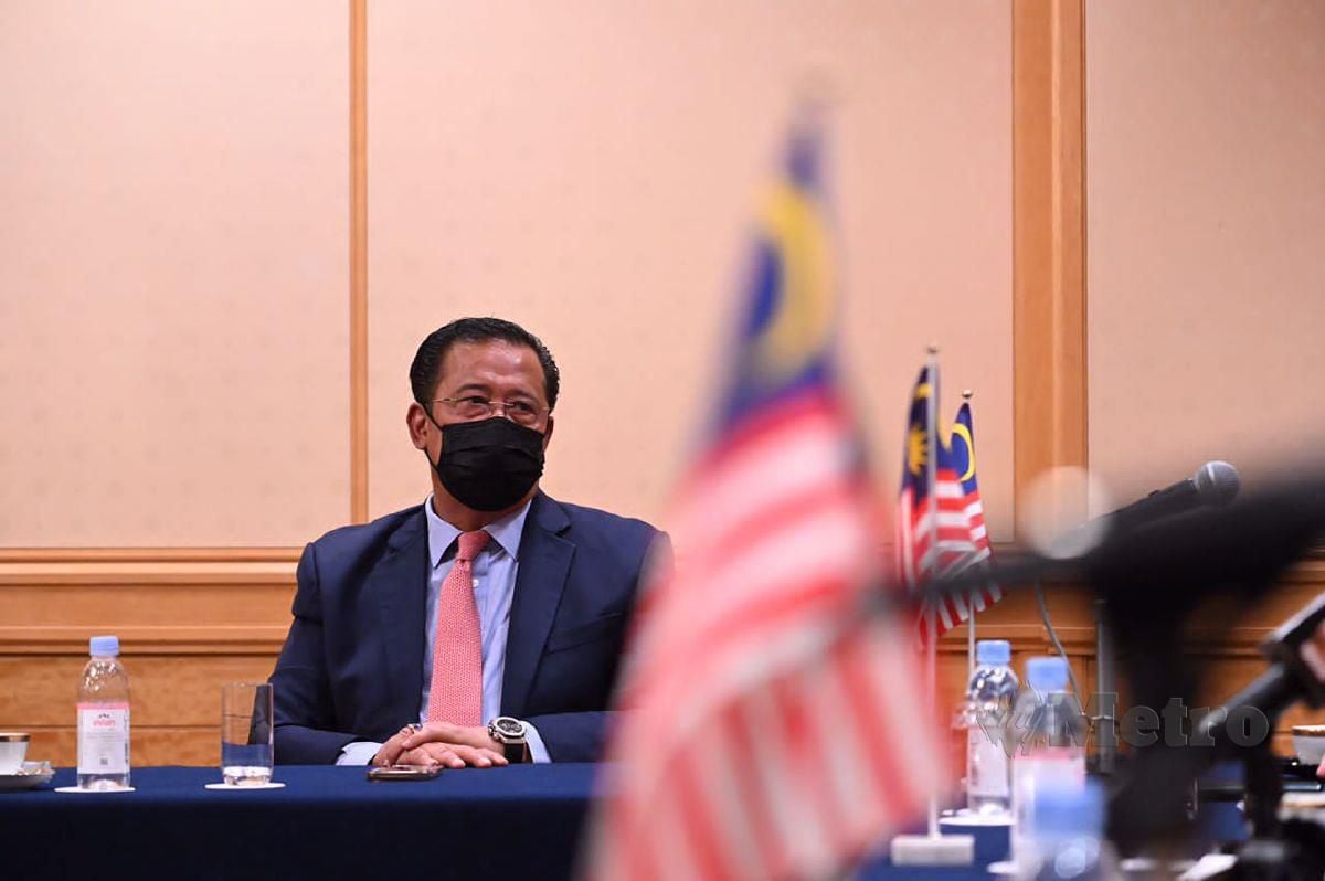 ABDUL Rahman ketika menyertai lawatan kerja rasmi delegasi Malaysia ke Jepun diketuai Perdana Menteri. FOTO Ihsan Datuk Seri Abdul Rahman Mohamad 