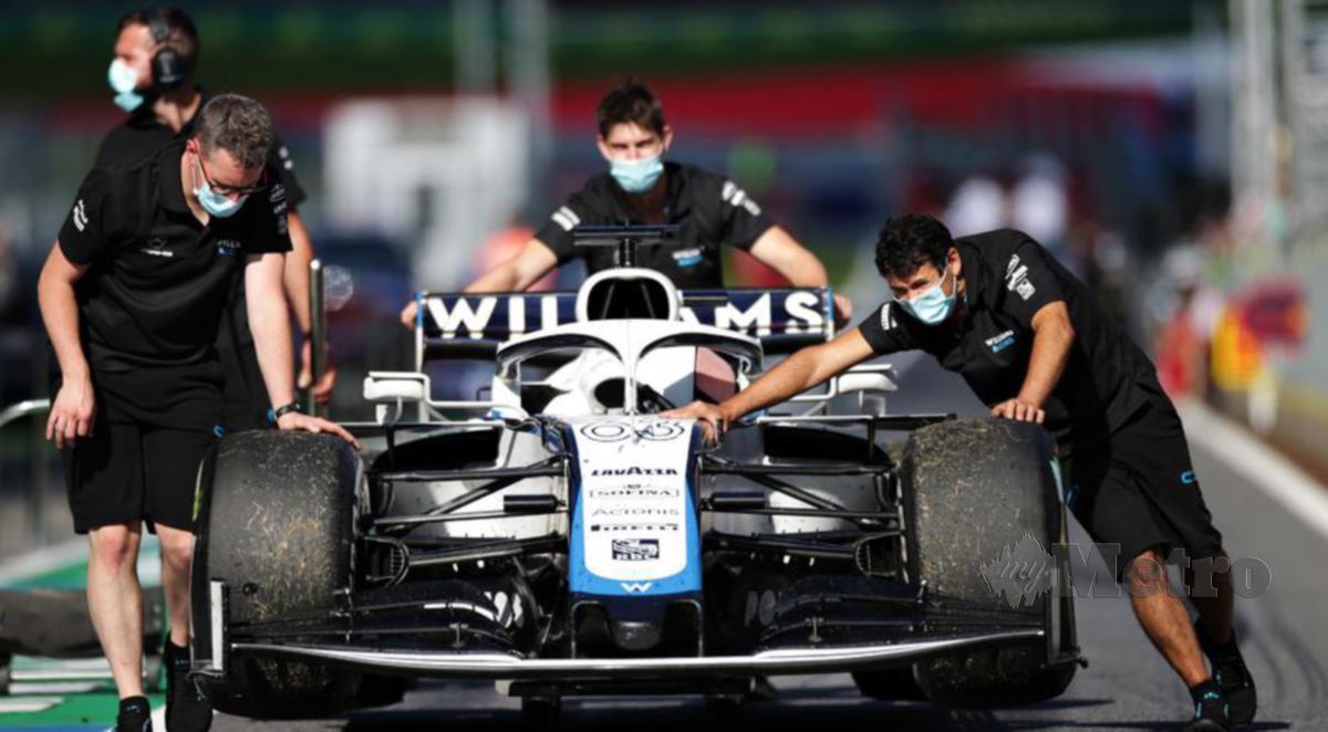 Staf pasukan F1 Williams melakukan persediaan menjelang Grand Prix Turki minggu ini. FOTO File Agensi