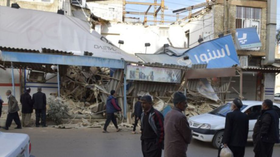 GEMPA bumi berukuran 5.2 magnitud melanda wilayah barat Kermanshah.