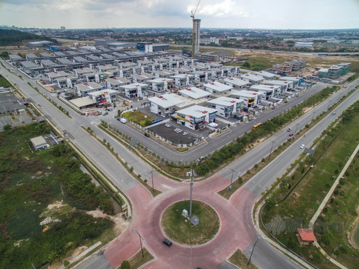 BANDAR Bukit Raja Industrial Gateway mendapat perhatian pemain industri global.