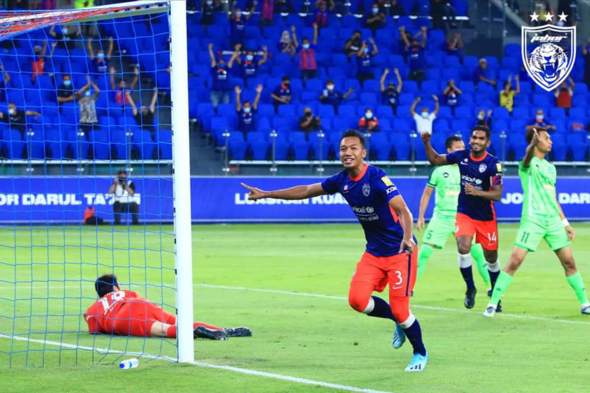 Pemain JDT,  Adam Nor Azlin meraikan jaring berdepan Melaka United FC dalam saingan Liga Super. FOTO Ihsan Johor Southern Tigers.