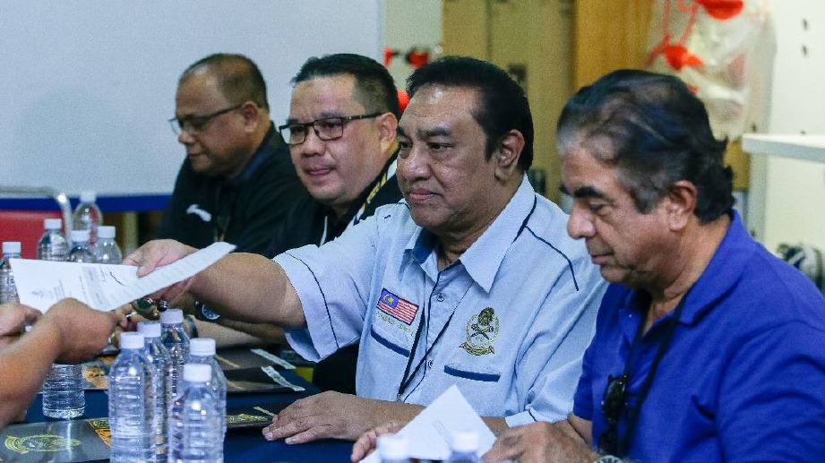 Ahmad Ismail (dua kanan) pada sesi Mesyuarat Jawatankuasa Eksekutif PSM di Cyberjaya. FOTO NSTP/LUQMAN HAKIM ZUBIR