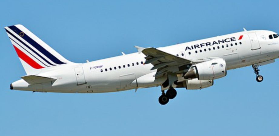 SEORANG kanak-kanak ditemukan mati dalam ruang pendaratan pesawat Air France sejurus mendarat di Lapangan Terbang Charles de Gaulle, Perancis. FOTO Agensi 