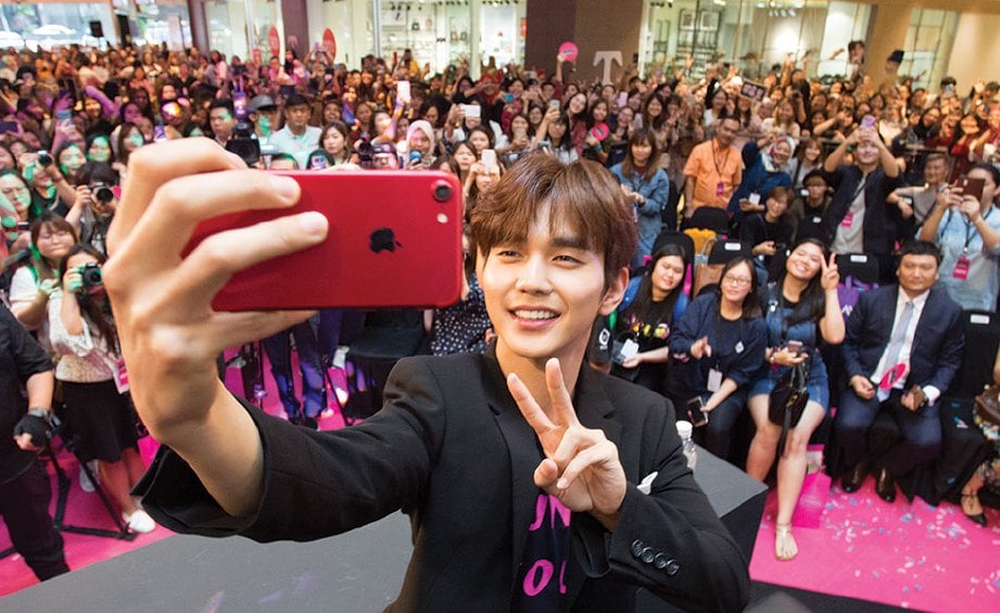 YOO mengejutkan peminat dengan membuka akaun Instagram selepas kunjungannya ke Malaysia.