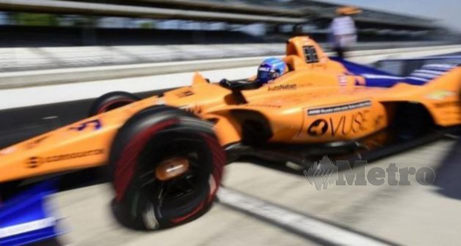 Jentera Alonso pada kelayakan Indianapolis 500.