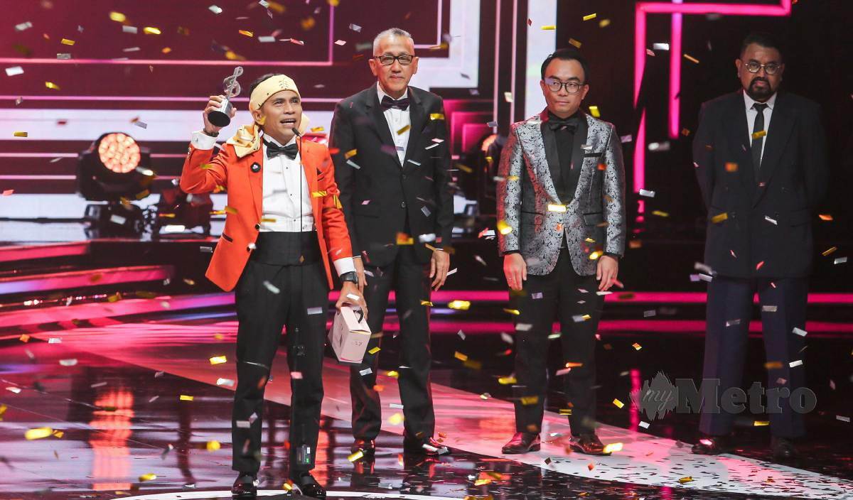 BELL Ngasri dipilih Bintang Paling Popular pada Anugerah Bintang Popular BH (ABPBH) Ke-35. FOTO Arkib NSTP
