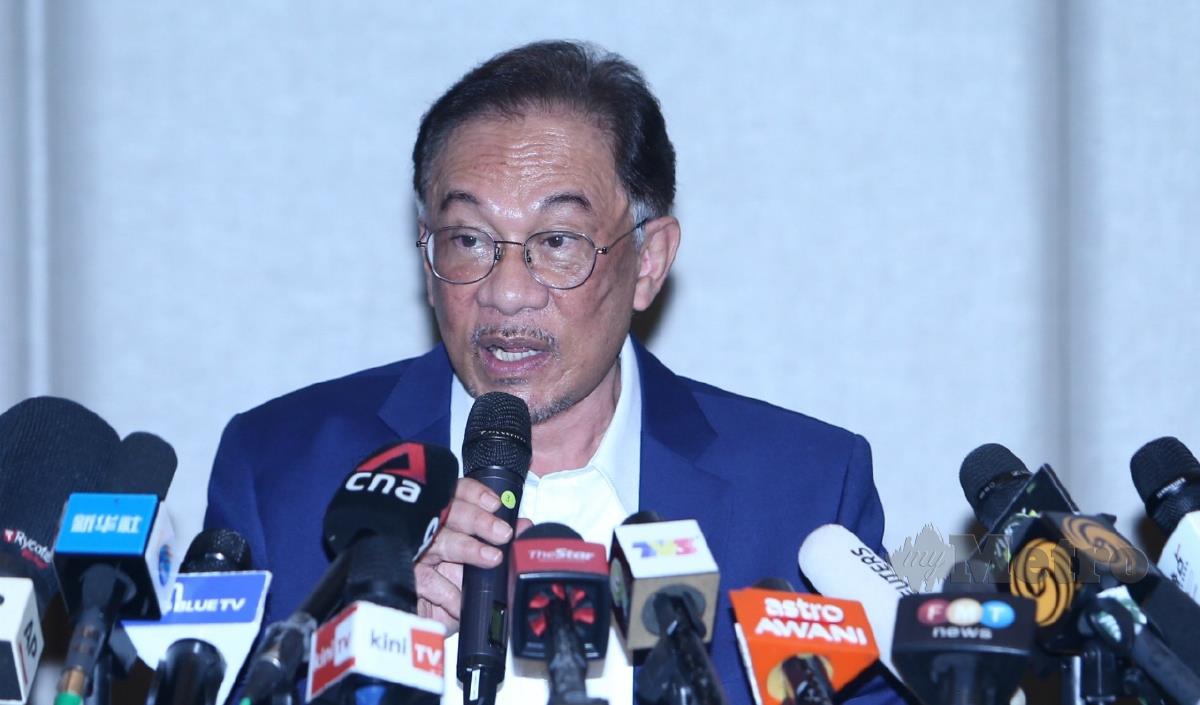 AHLI Parlimen Port Dickson, Datuk Seri Anwar Ibrahim. FOTO MOHAMAD SHAHRIL BADRI SAALI