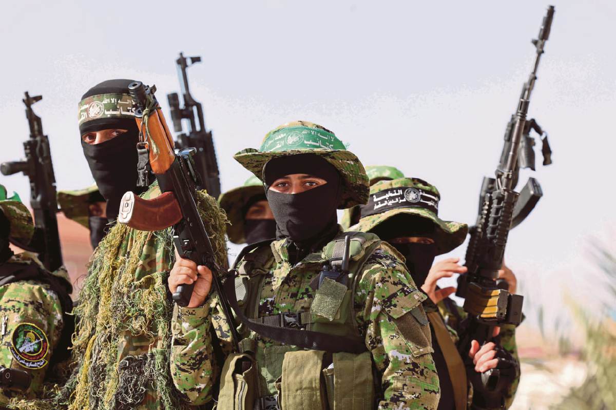 NAMA Briged al-Qassam, sayap tentera Hamas diambil sempena nama seorang tokoh pejuang mujahidin Palestin. FOTO AFP