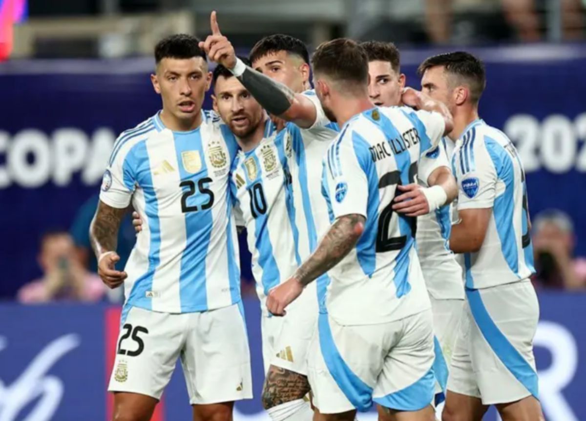 PEMAIN Argentina ketika meraikan kemenangan ke atas Kanada di separuh akhir Copa Amerika 2024. FOTO Agensi